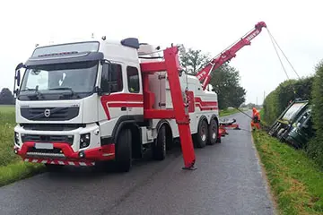 Эвакуация грузовиков в Клинцах